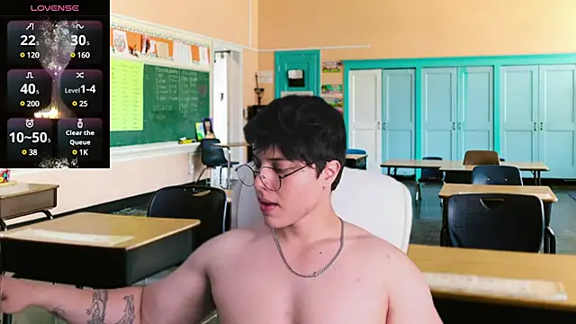Snapshot of Thom_Ohtani chatting on 02-16-25, 12:30 Thom Ohtani online show from 02-16-25, 12:30