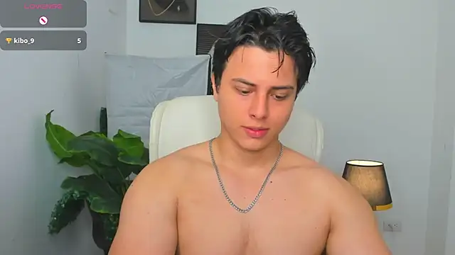 Snapshot of Thom_Ohtani chatting on 02-26-25, 02:25 Thom Ohtani online show from 02-26-25, 02:25