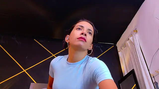 Snapshot of amabel_zambrano chatting on 05-26-26, 11:17 amabel zambrano online show from 05-26-26, 11:17