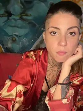 Izy cute  online show from 01-23-25, 04:52