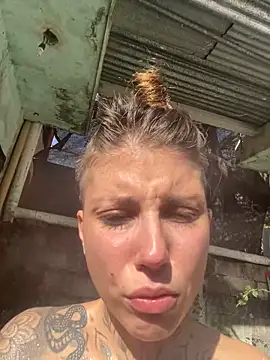 Izy cute  online show from 01-29-25, 08:56