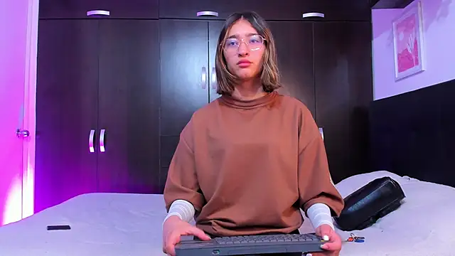 Snapshot of irirs_rouse chatting on 01-25-25, 11:13 irirs rouse online show from 01-25-25, 11:13