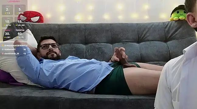 Snapshot of ErickBrant chatting on 02-12-25, 11:30 ErickBrant online show from 02-12-25, 11:30