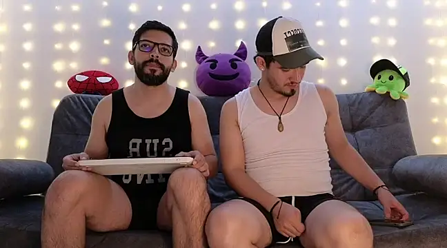 Snapshot of ErickBrant chatting on 03-21-25, 09:12 ErickBrant online show from 03-21-25, 09:12