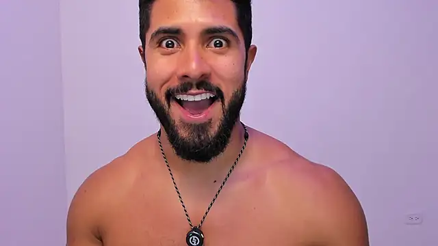 Santiago huntt online show from 04-23-26, 12:01