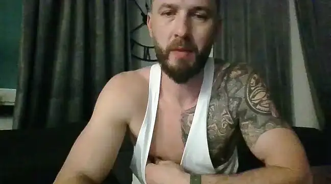 Snapshot of realdilf chatting on 03-13-25, 07:39 realdilf online show from 03-13-25, 07:39