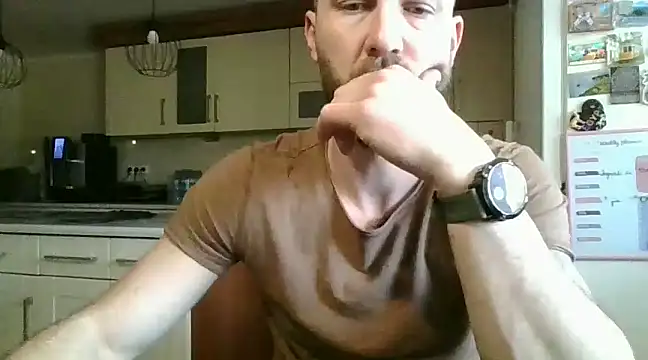 Snapshot of realdilf chatting on 03-21-25, 06:38 realdilf online show from 03-21-25, 06:38