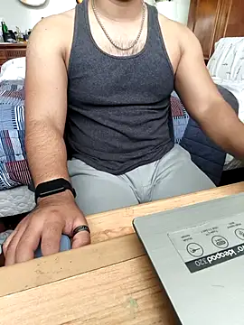 Snapshot of pitorico_bb chatting on 11-08-25, 01:44 pitorico bb online show from 11-08-25, 01:44