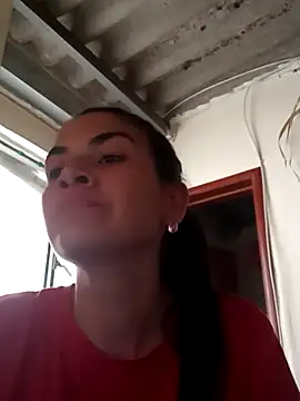 blue and whithe online show from 04-01-26, 07:33