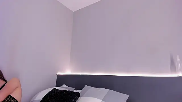 Snapshot of sara__jones_gh chatting on 11-06-25, 05:14 sara jones gh online show from 11-06-25, 05:14