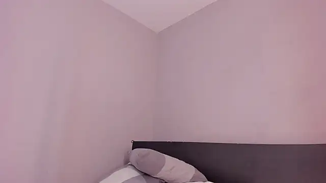 Snapshot of sara__jones_gh chatting on 11-07-25, 05:02 sara jones gh online show from 11-07-25, 05:02