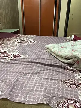 Snapshot of Maya_mimi chatting on 01-24-25, 12:42 Maya mimi online show from 01-24-25, 12:42