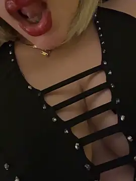 Snapshot of Maya_mimi chatting on 03-13-26, 02:07 Maya mimi online show from 03-13-26, 02:07