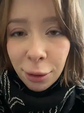 Alexandria Balenciaga online show from 01-24-25, 08:32