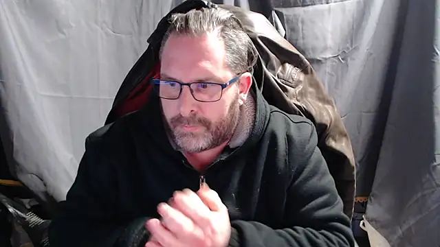 Streamlove77 online show from 01-17-25, 03:43