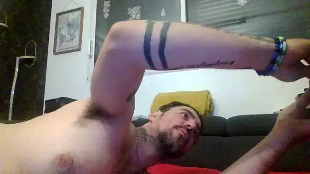 Snapshot of thefrenchkiss25 chatting on 02-03-26, 06:02 thefrenchkiss25 online show from 02-03-26, 06:02