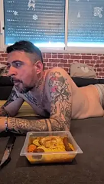 thefrenchkiss25 online show from 04-20-26, 05:59