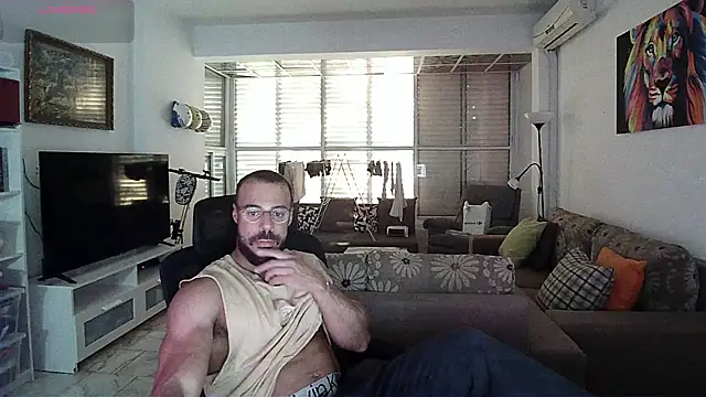 Snapshot of todddantes25 chatting on 11-15-25, 02:13 todddantes25 online show from 11-15-25, 02:13