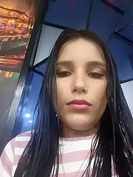 the queen of street online show from 12-21-25, 02:51