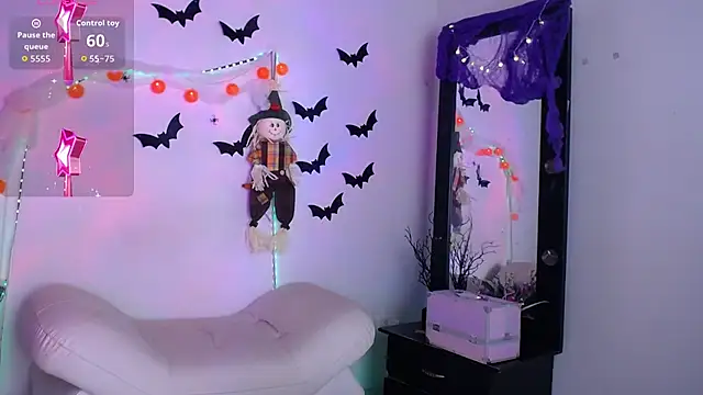 Yorkeidys1 online show from 10-19-25, 02:45