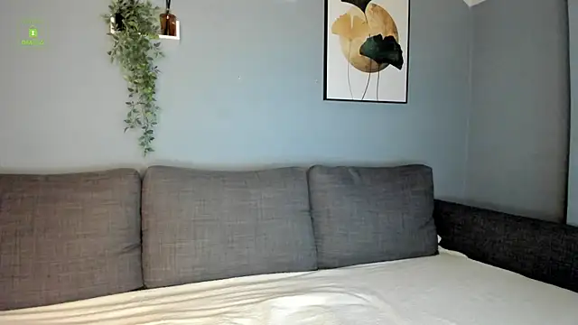 Stephany Richardz online show from 03-27-26, 06:19