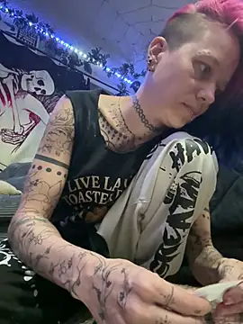 trashbrat online show from 04-01-26, 06:14