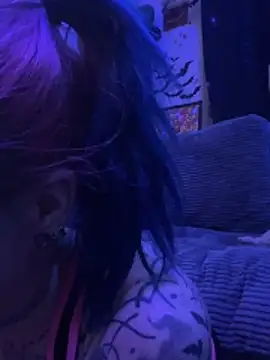 trashbrat online show from 04-12-26, 08:30