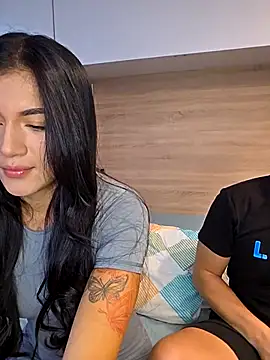 Snapshot of Siempre-locos69 chatting on 12-21-25, 04:58 Siempre-locos69 online show from 12-21-25, 04:58