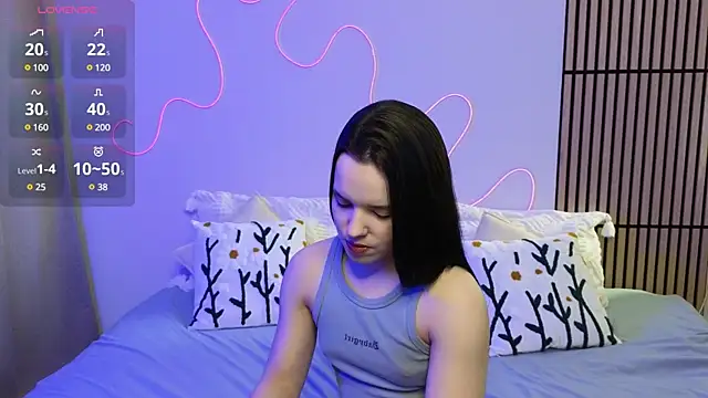 Snapshot of Harleen_Moore chatting on 02-02-25, 10:13 Harleen Moore online show from 02-02-25, 10:13