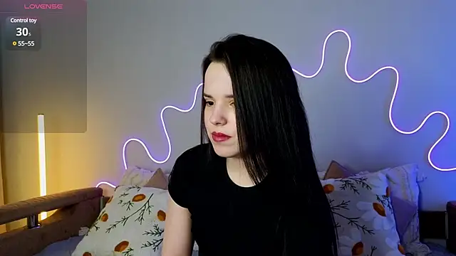 Snapshot of Harleen_Moore chatting on 02-26-25, 11:48 Harleen Moore online show from 02-26-25, 11:48