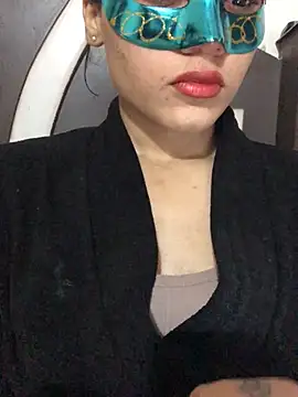 Tanvi roy98 online show from 01-18-25, 11:43