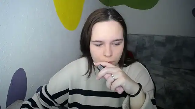 mini girly online show from 12-05-25, 01:31