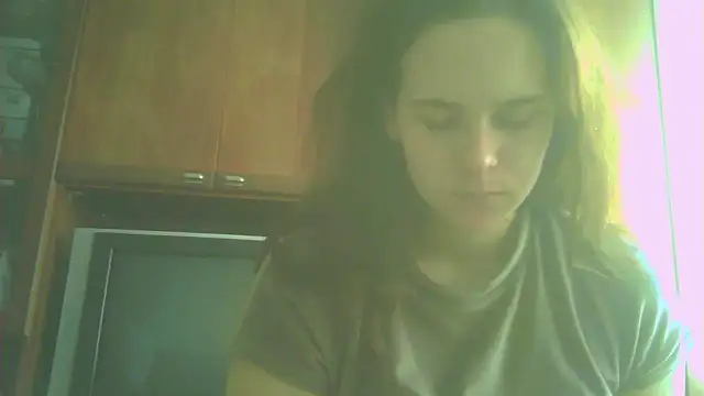 Snapshot of mini_girly chatting on 05-09-26, 12:43 mini girly online show from 05-09-26, 12:43