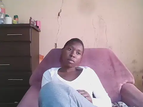 Hotdaily04 online show from 06-08-26, 07:09