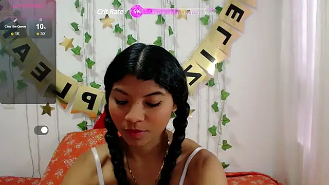 Snapshot of mia_grey01 chatting on 03-01-25, 12:01 mia grey01 online show from 03-01-25, 12:01