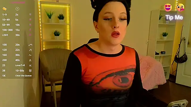 Snapshot of DianaRadrigo chatting on 01-15-25, 09:02 DianaRadrigo online show from 01-15-25, 09:02