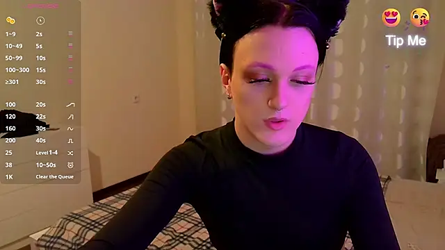 Snapshot of DianaRadrigo chatting on 01-22-25, 06:20 DianaRadrigo online show from 01-22-25, 06:20