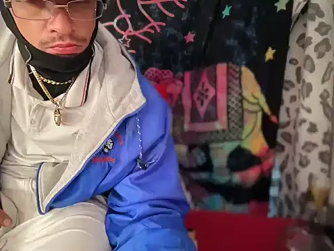 Snapshot of badboy366 chatting on 02-11-26, 11:26 badboy366 online show from 02-11-26, 11:26