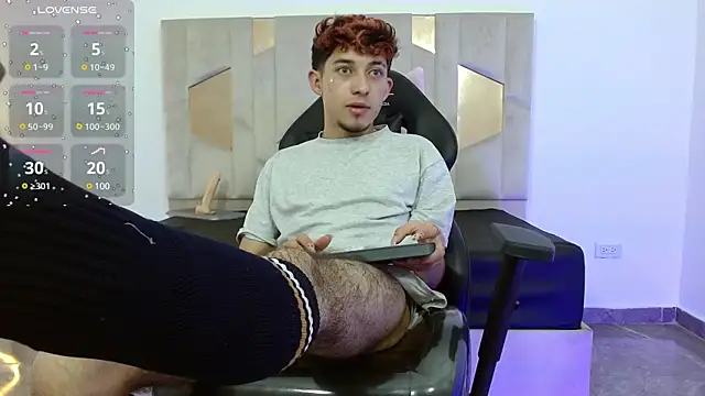 Axel tay online show from 02-06-25, 09:11