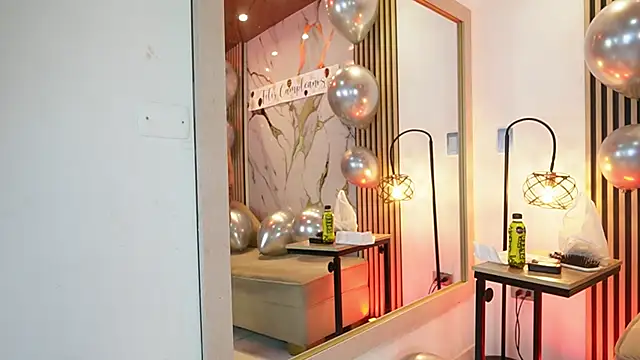 Emma Walkerr  online show from 03-12-26, 07:31