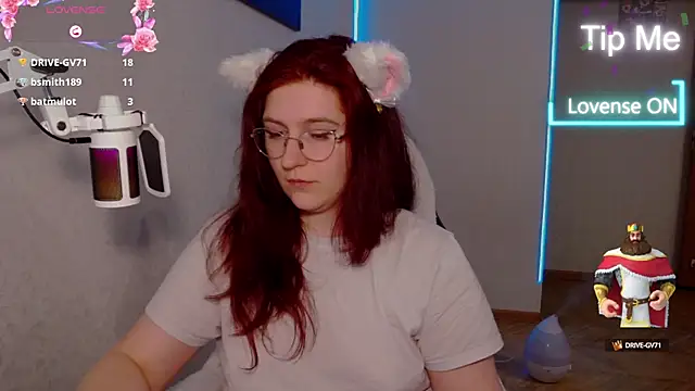 Snapshot of LesyaOxi chatting on 01-27-25, 09:23 LesyaOxi online show from 01-27-25, 09:23