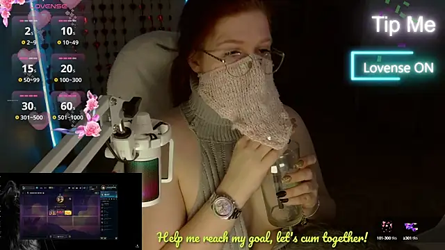 Snapshot of LesyaOxi chatting on 02-15-25, 06:23 LesyaOxi online show from 02-15-25, 06:23