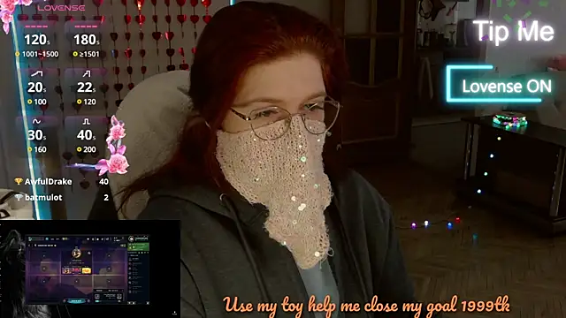 Snapshot of LesyaOxi chatting on 02-15-25, 10:00 LesyaOxi online show from 02-15-25, 10:00