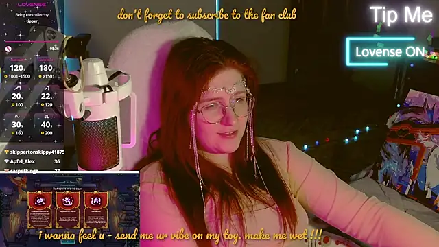 Snapshot of LesyaOxi chatting on 02-28-25, 11:47 LesyaOxi online show from 02-28-25, 11:47