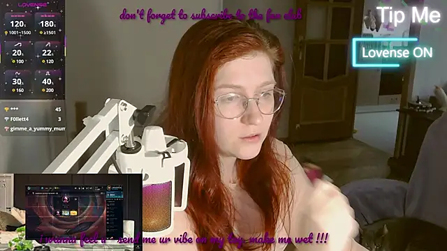 Snapshot of LesyaOxi chatting on 03-11-25, 12:06 LesyaOxi online show from 03-11-25, 12:06