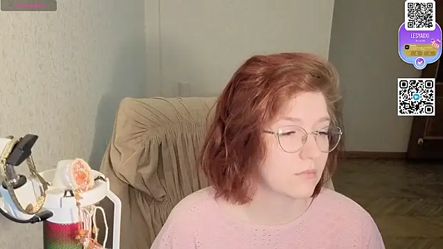 Snapshot of LesyaOxi chatting on 09-11-25, 09:31 LesyaOxi online show from 09-11-25, 09:31