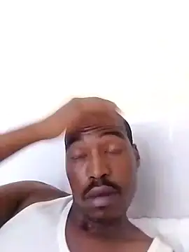 Snapshot of YKTV_ chatting on 01-06-25, 08:28 YKTV online show from 01-06-25, 08:28