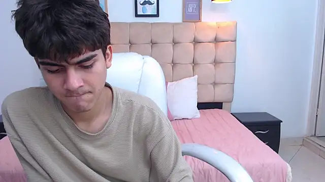 Tommy18   online show from 02-04-25, 09:38