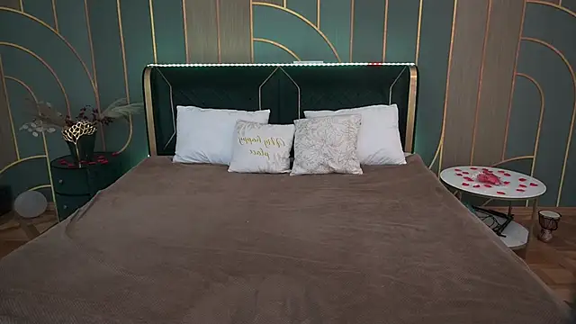 ArielGemme online show from 02-10-25, 01:55