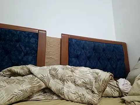 Snapshot of nonalona199999 chatting on 02-20-26, 09:48 nonalona199999 online show from 02-20-26, 09:48